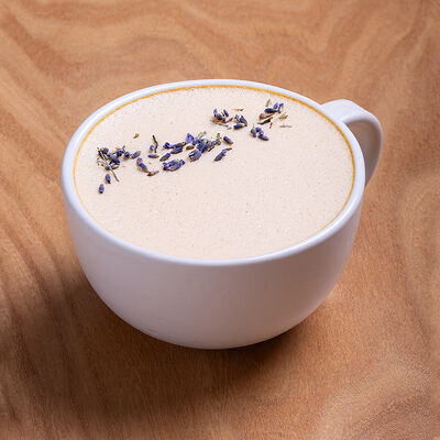 Кофе лавандовый раф в Изикофе по цене 440 ₽