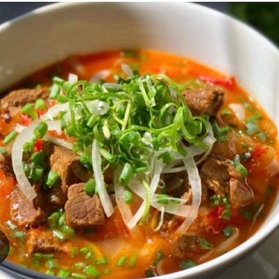 Рис с говядиной Сот Ван в Pho +84 по цене 650 ₽