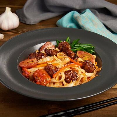 Удон Хайнань с курицей в Суши ням по цене 508 ₽