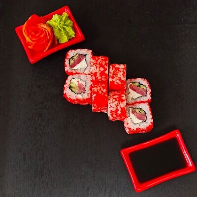 Ролл с тунцом в масаго в Суши Max по цене 410