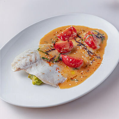 Сибас, сальса из авокадо в Narnia по цене 1250 ₽