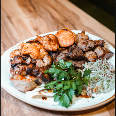 Ассорти шашлыков в Джованни по цене 3800 ₽