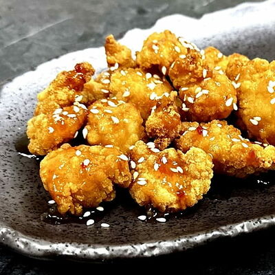 Куриный попкорн с соусом сладкий чили в Good Food по цене 486 ₽