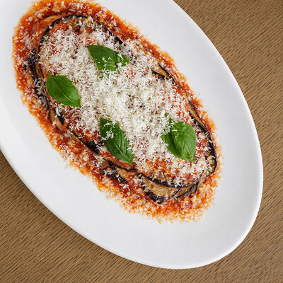 Баклажан Пармиджано в Loro по цене 1550 ₽