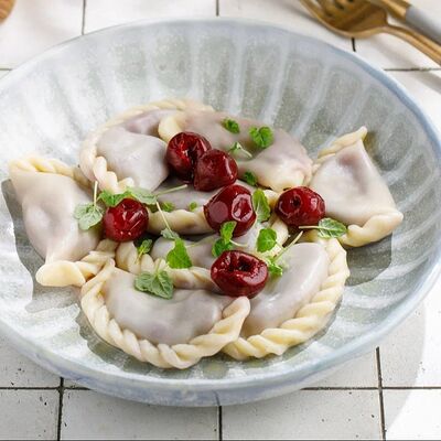 Вареники с вишней в Двор Помидор по цене 430