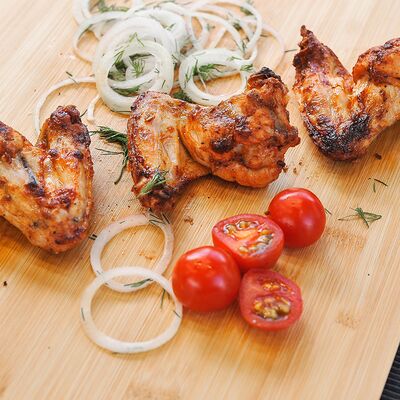 Шашлык из куриных крыльев в Шашлындос по цене 349 ₽