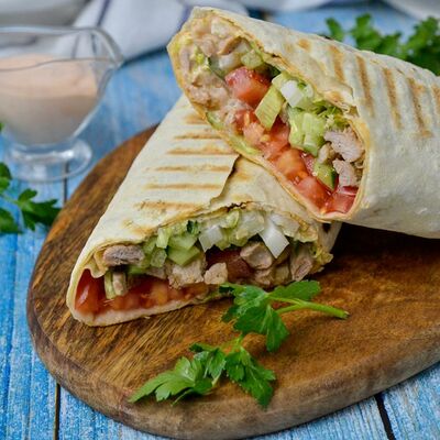 Шаурма с курицей мини в Shef Doner по цене 189 ₽