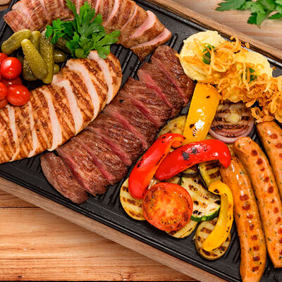 Мясной пир в Колбасофф по цене 3800 ₽