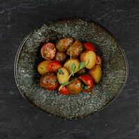 Картофель бейби с томатами черри в Neft