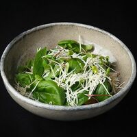 Шпинат, артишоки и заправка мисо в Кабуки