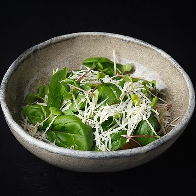 Шпинат, артишоки и заправка мисо в Кабуки по цене 590