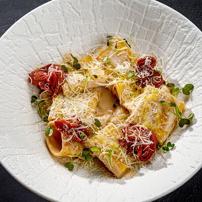 Паста качо-э-пеппе в MEAT HAPPENS BBQ по цене 1100 ₽