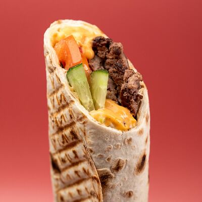 Шаурма Биф в Food hunter по цене 480 ₽