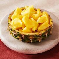 Спелый ананас в Тануки