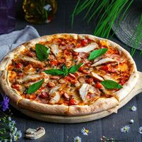 Cinema пицца в Cinema Pizza&PastaСинема Пицца&Паста