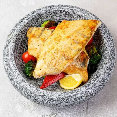 Судак гриль в Sushi & More по цене 650 ₽