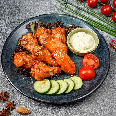 Жареные крылья Буффало в КАФЕ ВЕСНА по цене 668 ₽