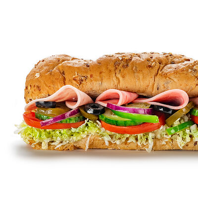 Сэндвич с индейкой и ветчиной 30 см в Subway по цене 767 ₽