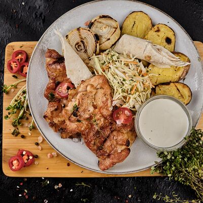 Шашлык курица (филе) в Duner на углях по цене 630 ₽