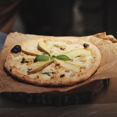 Груша горгонзола в Surf Coffee по цене 590 ₽