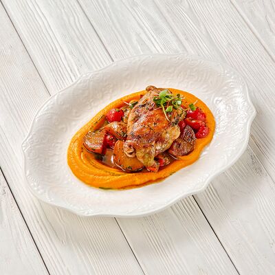 Ножка кролика в Пармезан по цене 895 ₽