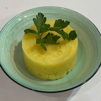 Картофельное пюре в Гостиный дворик по цене 310 ₽