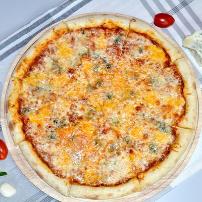 ОнлиСырс в El Horno pizza по цене 520 ₽