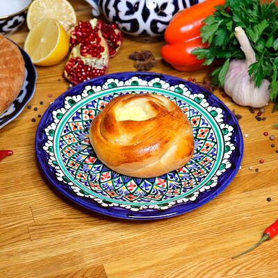 Булочка с творогом в Плов & лагман по цене 90