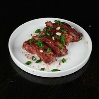 Свиные ребрышки в вишневом BBQ в Cheshire Cat & Cheese
