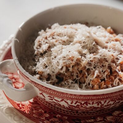 Греча с пармезаном в Salone pasta & bar по цене 550 ₽