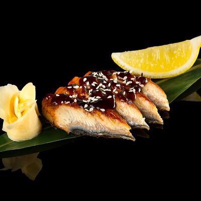 Угорь в Вкус и лосось по цене 600