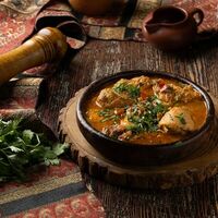 Чахохбили из курицы в Иверия