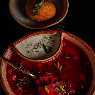 Борщ в Inside по цене 590 ₽