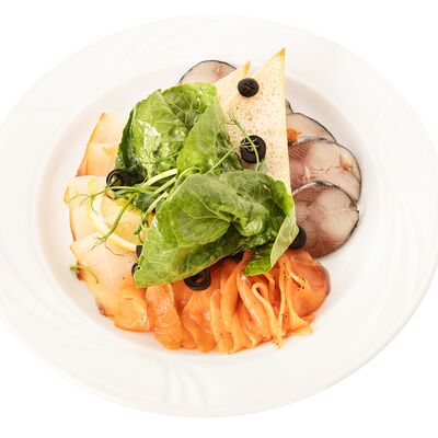 Рыбная тарелка в Октоберфест по цене 1820 ₽