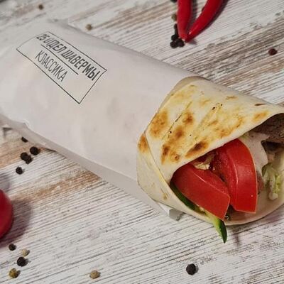 Классическая шаверма стандартная в 28 Отдел Шавермы по цене 400 ₽