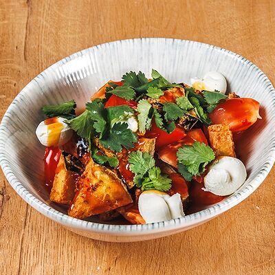 Салат с хрустящими баклажанами в Nel tempo по цене 590 ₽