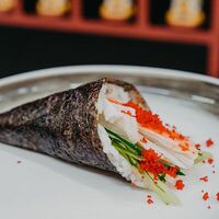 Хэнд ролл с крабом в PAPA_MAO