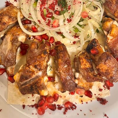 Шашлык из семечек бараньих в ЦАРЬ по цене 442 ₽