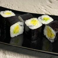 Маки Авокадо в Кафе Сирень