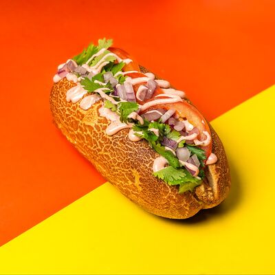 Бургер-дог Локо в Poco loco mini по цене 355 ₽