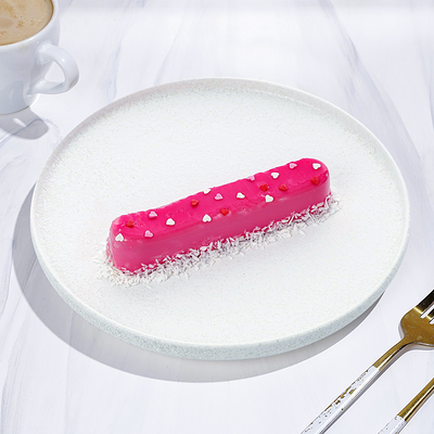 Пирожное Клубничная любовь в Магбургер & Братья Караваевы по цене 245