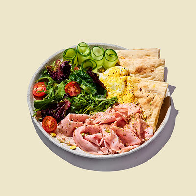 Римский завтрак с мортаделлой и бенедиктом в Римляне по цене 680 ₽