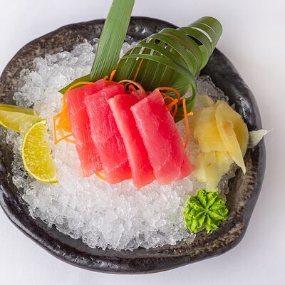 Сашими Тунец в Leto по цене 830 ₽