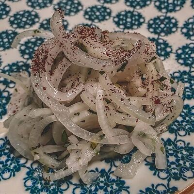 Маринованный лук в Соль & Перец по цене 27 ₽