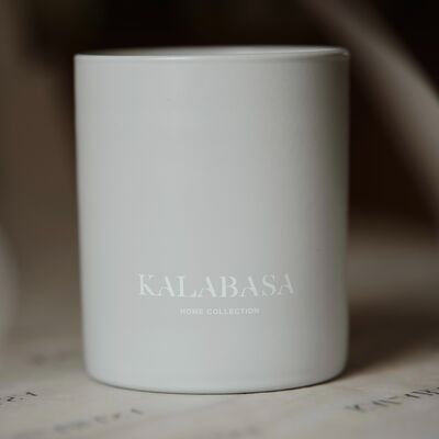 Свеча натуральная соевая Pepr в Kalabasa по цене 3125 ₽