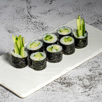 Ролл с огурцом 8шт в Corneli Pizza