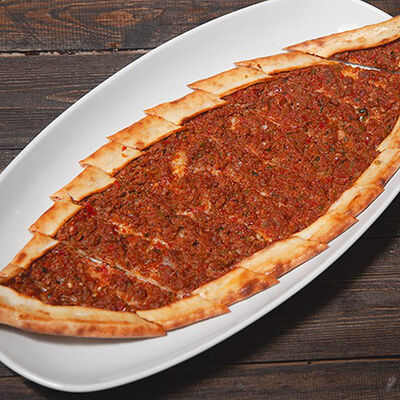 Пиде с фаршем в Hot Chicken по цене 45000 ₽