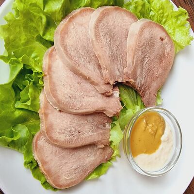 Язык говяжий в Пельмэн по цене 695 ₽