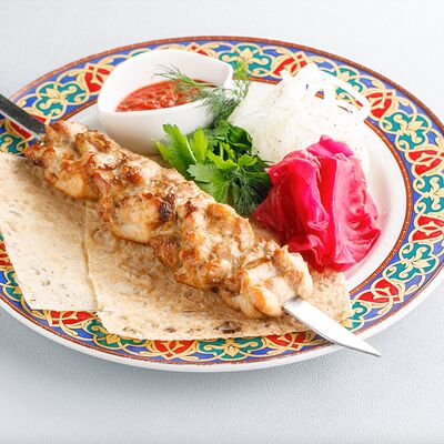 Шашлык из куриного бедра в Чайхана Пахвала по цене 690 ₽