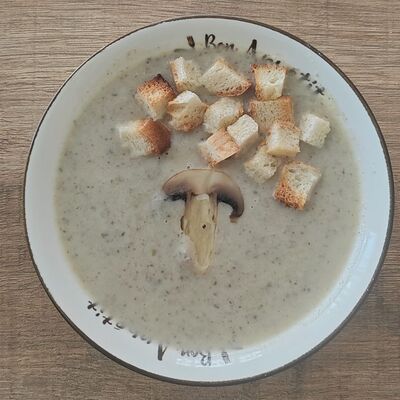 Крем-суп из шампиньонов в Кульзеб по цене 210 ₽